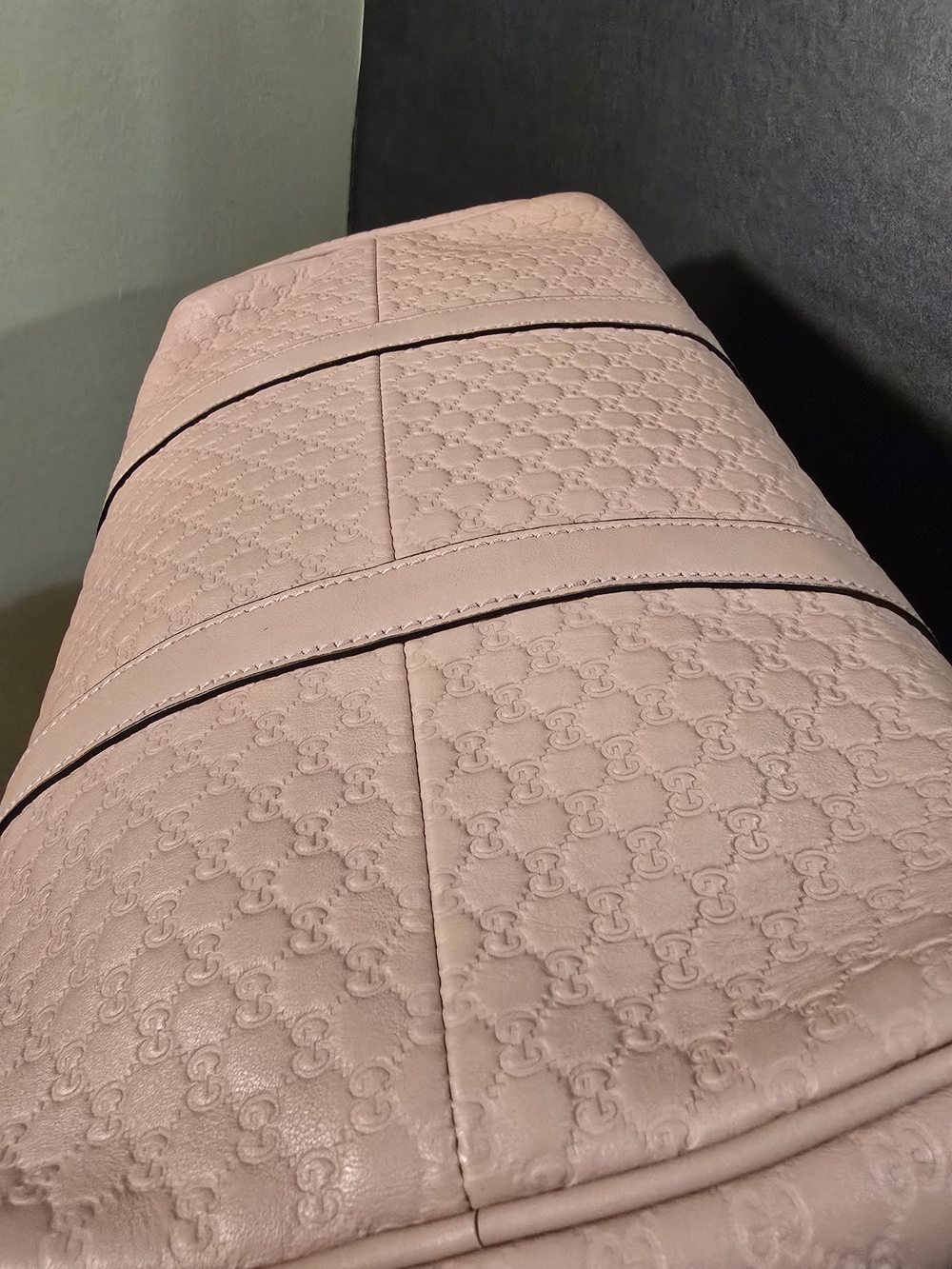 Gucci Guccissima Joy Blush Pink Embossed Leather Boston Bag - Picture 9 of 16